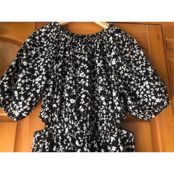 Old Navy Waist-Defined Poplin Side-Cutout Mini Dress SZ M - Picture 4 of 10